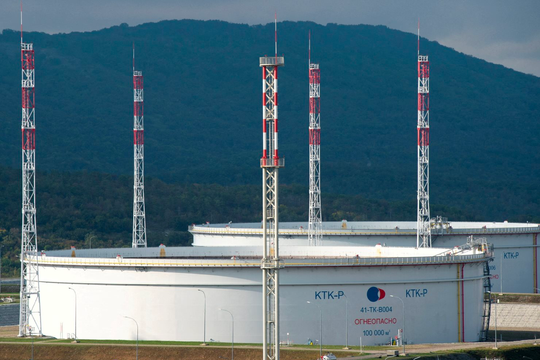 Quốc gia thân thiết vừa có bước đi 'bẻ gãy' cỗ máy in tiền của Nga