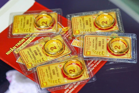 Giá vàng SJC, vàng nhẫn trơn sáng nay ngày 11/2