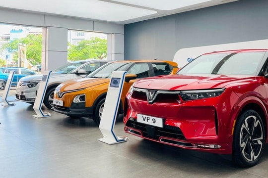 Hãng xe điện của tỷ phú Phạm Nhật Vượng đặt mục tiêu bán 300.000 ô tô điện trong năm 2026 - đâu sẽ là trọng tâm?