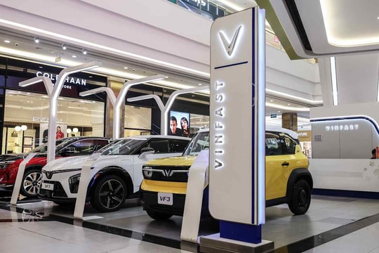 VinFast đặt mục tiêu bàn giao 300.000 xe điện vào năm 2026