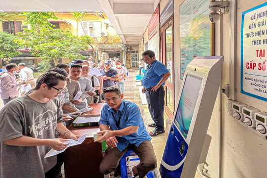 Thông tin mới về giấy phép lái xe mà người dân Hà Nội cần nắm rõ 