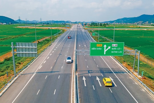 "Xây dựng" hợp nhất thành công - Một năm chuyển mình, ghi nhận nhiều dấu ấn nổi bật