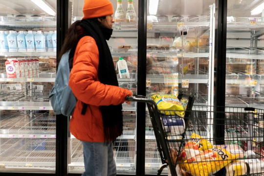 Lạm phát lõi chạm mức thấp nhất 4 năm, dự đoán xác suất Fed trì hoãn cắt giảm lãi suất đến giữa năm tăng vọt 88%