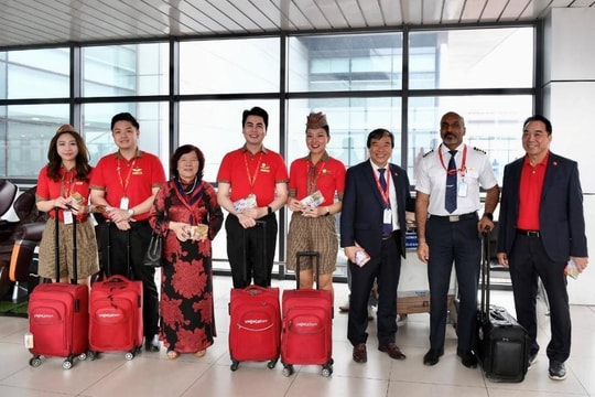 Xuân Bính Ngọ rộn ràng, Vietjet lan tỏa tài lộc khắp các sân bay