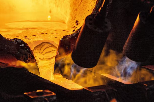 Quốc gia dự trữ 400 tỷ USD vàng vừa ‘chốt lời’ 300.000 ounce, thu về ước tính 1,4 tỷ USD
