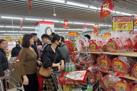 Bán lẻ Việt Nam bùng nổ quy mô 7 triệu tỷ lớn chưa từng có, Thái Lan gấp rút đưa ra kêu gọi quan trọng