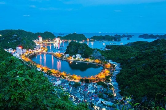 1 địa phương thu hút gần 1 triệu lượt khách du lịch trong 8 ngày nghỉ Tết nguyên đán, thu về gần 750 tỷ đồng