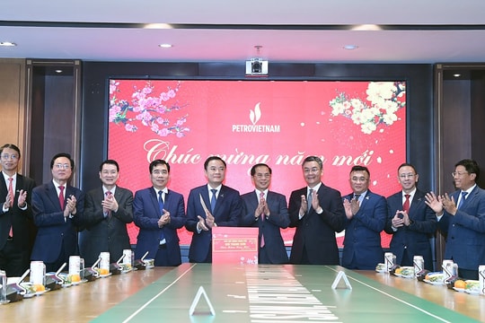 Phó Thủ tướng Bùi Thanh Sơn giao nhiệm vụ quan trọng cho 4 tập đoàn năng lượng Petrovietnam, Petrolimex, Vinachem, EVN