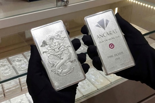Giá bạc quay đầu giảm sau ngày Thần tài