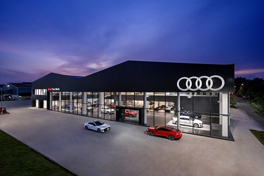 Chuẩn bị đầu tư 2,5 tỷ USD xây nhà máy, một hãng xe châu Âu bỗng chùn chân trước cánh cửa vào nước Mỹ vì 1 lý do