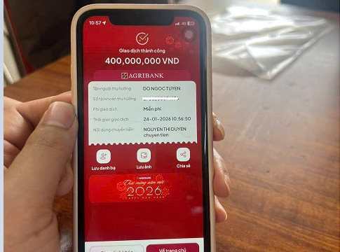 Vừa nhận được 400 triệu đồng chuyển khoản, người phụ nữ SN 1978 liền báo công an truy tìm chủ nhân số tiền