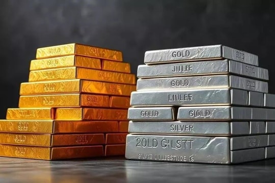 Chuyên gia: Giá vàng và bạc có thể tăng vọt vì xung đột Mỹ, Israel với Iran