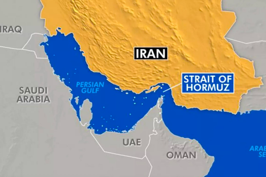Một tay nắm “yết hầu” dầu mỏ thế giới, Iran bị “đánh phủ đầu” có thể kích hoạt suy thoái kinh tế toàn cầu