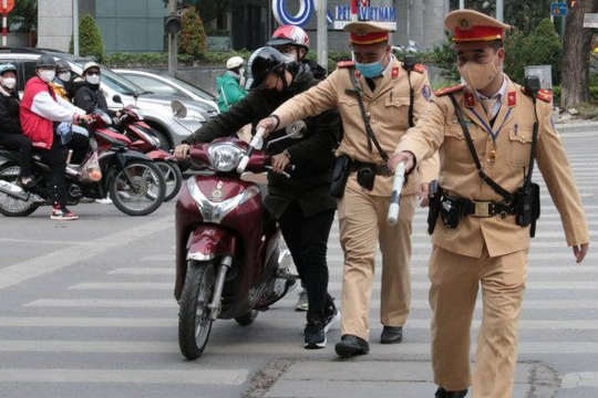 Công an có thông báo quan trọng tới tất cả người dân tham gia giao thông