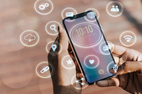 Từ hôm nay, một số điện thoại di động ở Việt Nam sẽ không mở được ứng dụng ngân hàng: Những ai cần chú ý?