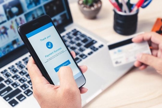 Từ 1/3, Hộ kinh doanh không còn được sử dụng tài khoản cá nhân để nhận tiền bán hàng, luật sư cảnh báo