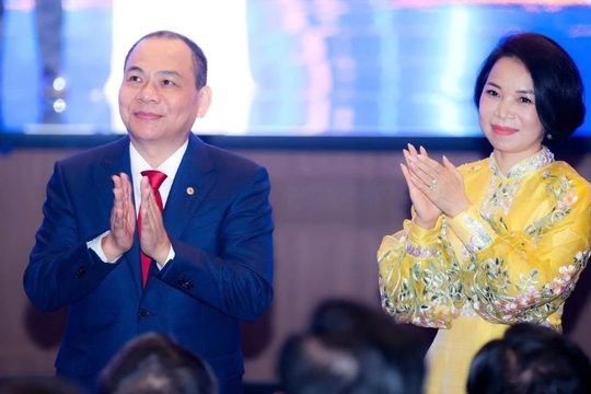 Vợ ông Phạm Nhật Vượng bất ngờ trở thành Chủ tịch HĐQT hãng taxi Xanh SM