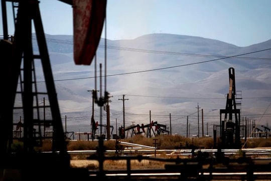 Là ‘ông trùm’ dầu mỏ thế giới, bơm hàng chục triệu thùng dầu mỗi ngày nhưng vì sao giá xăng tại Mỹ vẫn tăng chóng mặt giữa xung đột với Iran?