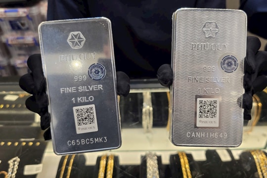 Giá bạc sáng nay ngày 5/3 