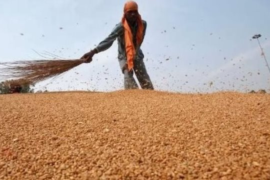 Căng thẳng Trung Đông: Lộ diện loạt mặt hàng tiếp theo bước vào chu kỳ tăng giá sau dầu thô, Việt Nam đang nhập khẩu rất nhiều