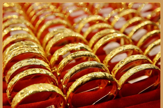 Giá vàng hôm nay 6/3: Người mua mất 2,5 triệu đồng/lượng sau 1 đêm