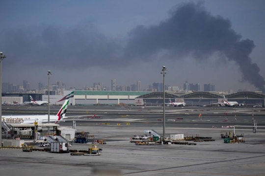 Xung đột Trung Đông: Vietnam Airlines mất thêm 2.000 USD/chuyến bay, ACV nguy cơ hụt thu 10,9 triệu USD/tháng