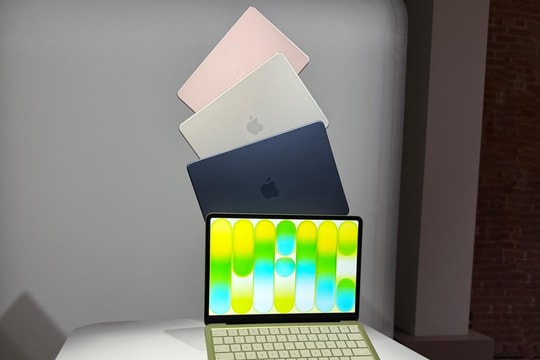 MacBook Neo giá có 16 triệu, "cú tát đau đớn" vào dòng laptop giá rẻ: Thế này cần gì phải mua máy Windows?