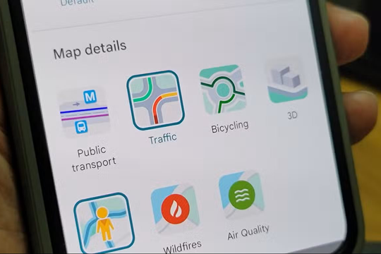 Chỉ cần dùng tính năng đơn giản này trên Google Maps, giờ đây tôi tra đường đi nhanh hơn hẳn: Thử làm xem