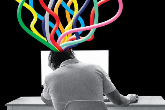 Bị ChatGPT cướp việc làm, nhiều chuyên gia marketing, tiến sĩ phải đi dán nhãn dữ liệu thuê