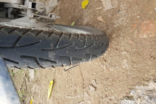 Chuyên gia cảnh báo: Nhiều người đi xe máy quên điều này khi ra đường, tiềm ẩn nguy hiểm
