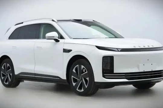 Hãng xe xây nhà máy tại Hưng Yên 'nhá hàng' SUV thế hệ mới, phạm vi hoạt động lên đến hơn 700km 1 lần sạc
