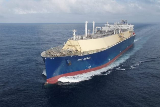 Mỹ vừa ‘bật đèn xanh’ cho dầu thô, Nga lập tức đón tin vui 