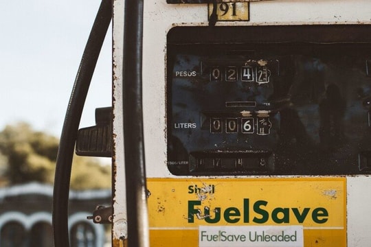 Chỉ còn dầu đủ dùng trong 3 tuần, một nước Đông Nam Á ‘cầu cứu’ Nga 