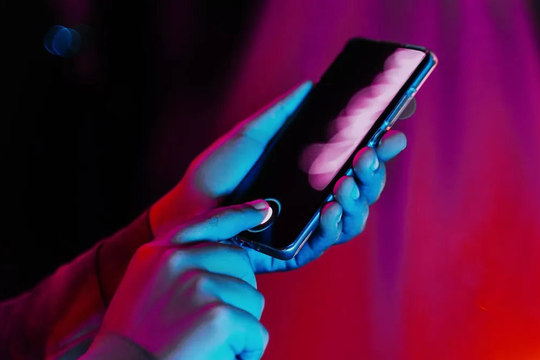 Điện thoại Android mà cứ bật máy “dùng cả đời” chẳng bao giờ tắt nguồn thì có làm sao không nhỉ?