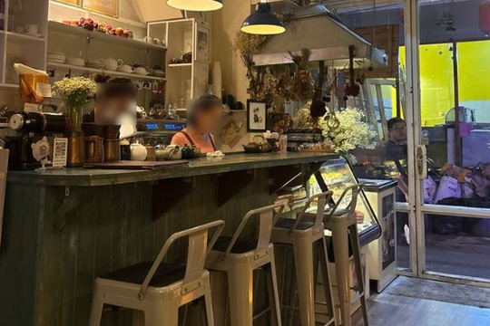 Quán cà phê không cho khách ngồi quá 1,5 tiếng sắp dừng hoạt động: Vì sao có thể tồn tại suốt 10 năm? 