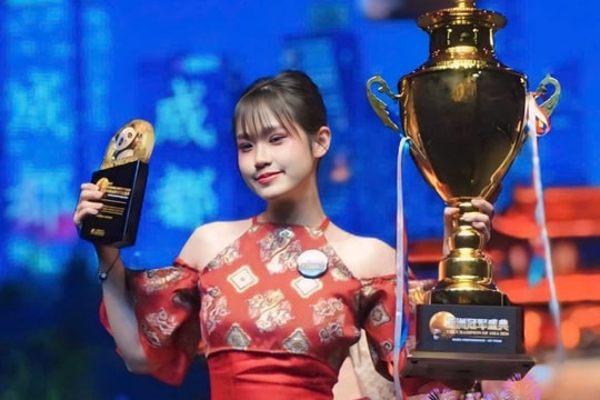 Đàm Thủy Tiên: “Âm nhạc dân tộc là cách để Việt Nam cất lời với thế giới”