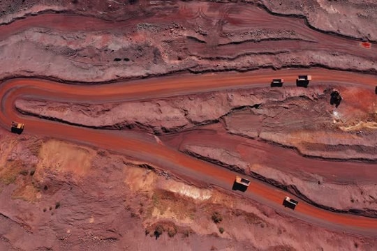 Sau vàng và bạc, một mặt hàng cực quan trọng bị bán tháo - giá lao dốc không phanh 