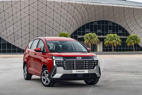 Hyundai Stargazer mới ra mắt tại Việt Nam: Thiết kế lột xác, giá từ 569 triệu đồng đấu Xpander 