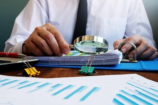 Từ lãi 394 tỷ đồng thành lỗ 766 tỷ đồng: Khi báo cáo kiểm toán có thể biến kỳ vọng thành cú sốc trên sàn