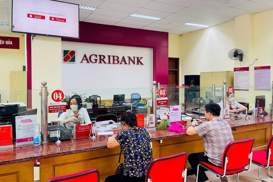 Agribank vừa tăng lãi suất tiết kiệm, có kỳ hạn tăng 1,2%/năm