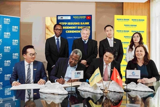 Nam A Bank gia nhập mạng lưới tài trợ thương mại toàn cầu