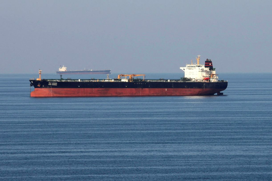 Hai tàu chở hơn 4 triệu thùng dầu 'trót lọt' né Eo biển Hormuz, đi thẳng đến một nước châu Á, không phải Trung Quốc hay Ấn Độ