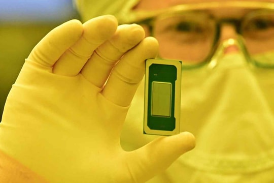 Khủng hoảng CPU toàn cầu 2026: AI hút cạn nguồn cung, giá chip tăng sốc và nguy cơ thay đổi trật tự ngành công nghệ