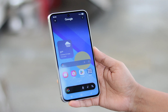 Samsung ra mắt điện thoại mới đủ mọi tính năng mà giá rẻ bằng một nửa: Thế này thì "ai còn mua" Galaxy S26?