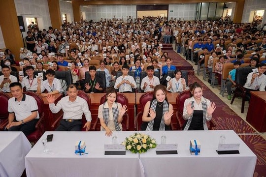 Thành công không phải là cuộc so sánh hơn - thua: Góc nhìn gợi mở về hành trình định vị giá trị của người trẻ