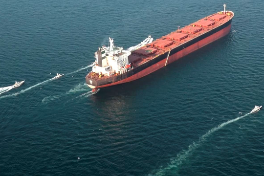 Iran vừa gửi 'món quà' cho cả thế giới