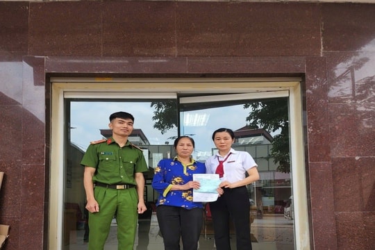 Tài khoản ngân hàng của người phụ nữ SN 1962 bất ngờ có giao dịch 20 triệu đồng, công an nhanh chóng vào cuộc xác minh