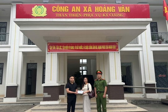 Sau khi chuyển khoản thành công 499.000.000 đồng, người phụ nữ kiểm tra tài khoản, liên lạc với người nhận tiền rồi vội báo công an xã