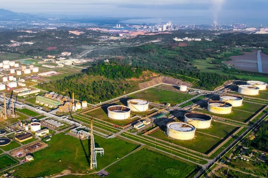 "Ông lớn" dầu khí Việt Nam liên tiếp báo tin vui