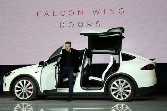 Bí mật ‘The Algorithm’: Thứ quyền năng giúp Elon Musk điều khiển những bộ não thông minh nhất hành tinh